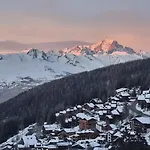 à La Montagne - Les Silènes